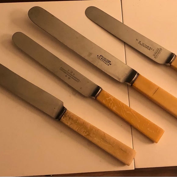 4 Vintage Bone Knives  Mosley/Mitchell/ Rogers - Picture 3 of 13